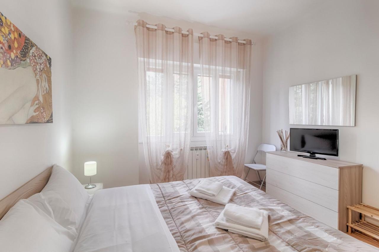 Ferienwohnung La Fine Del Mondo Triest Exterior foto
